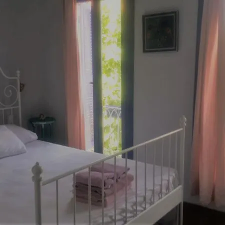 Melekler Bed & Breakfast Ayvalik